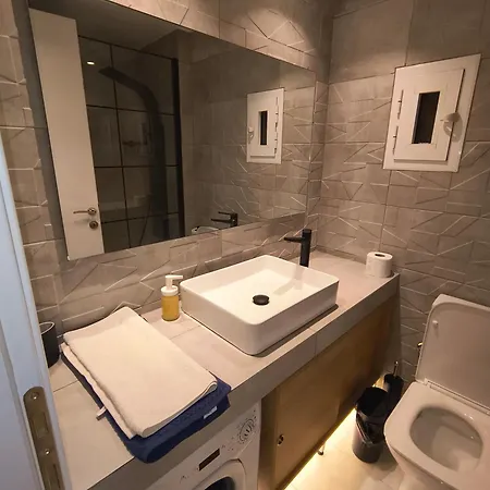 Metro 1 -private Parking 500m- Appartement Thessaloniki