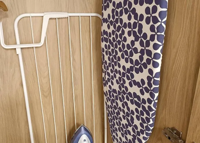 Metro 1 -private Parking 500m- * Tessalónica