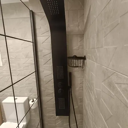 Metro 1 -private Parking 500m- Apartment *