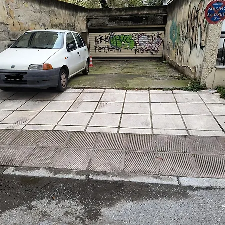 Apartment Metro 1 -private Parking 500m- Thessaloniki
