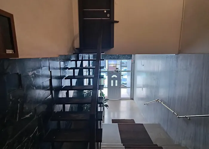 Metro 1 -private Parking 500m- Apartament *